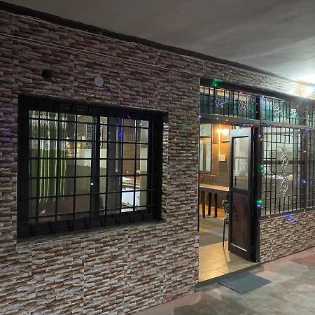 Hotel O Hya'S Homestay Дехрадун Экстерьер фото