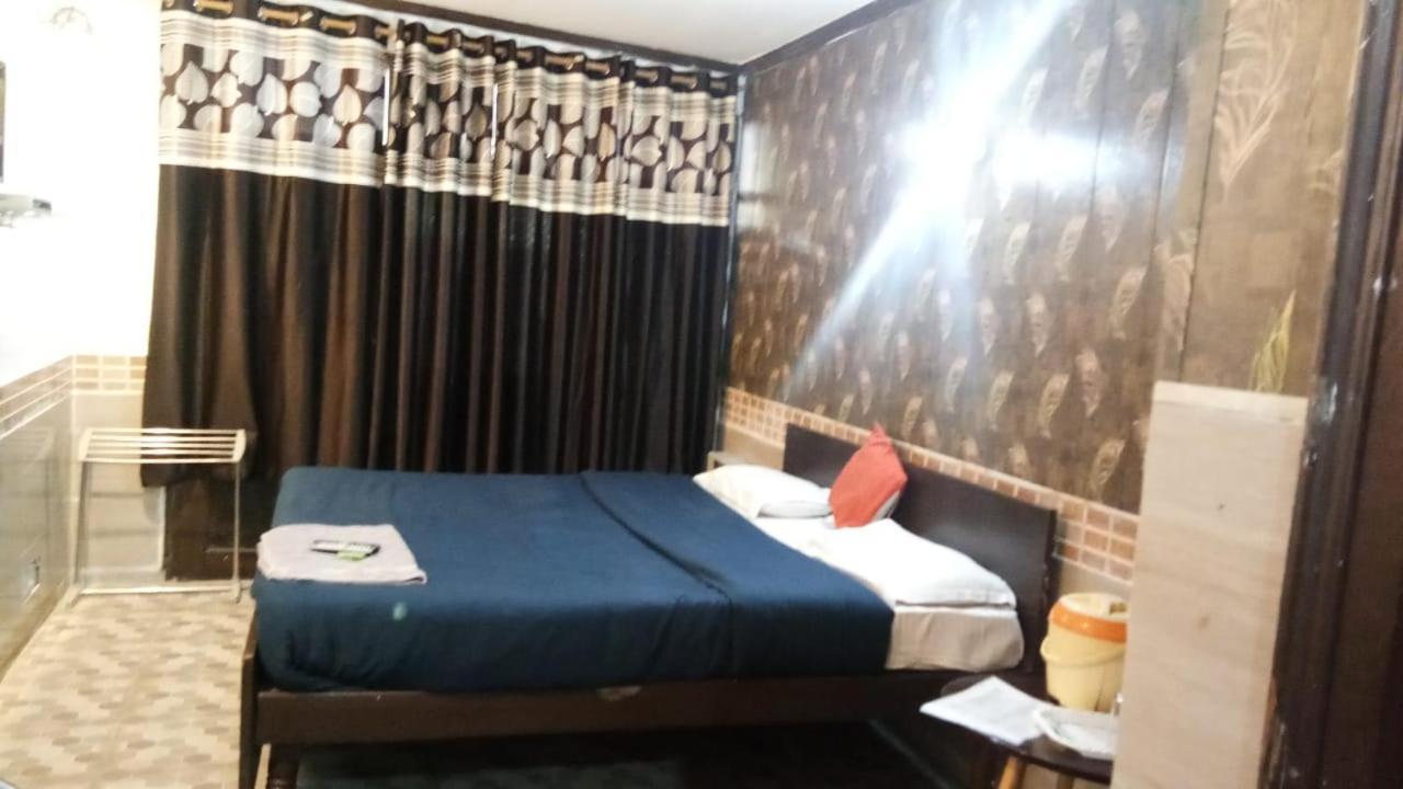 Hotel O Hya'S Homestay Дехрадун Экстерьер фото