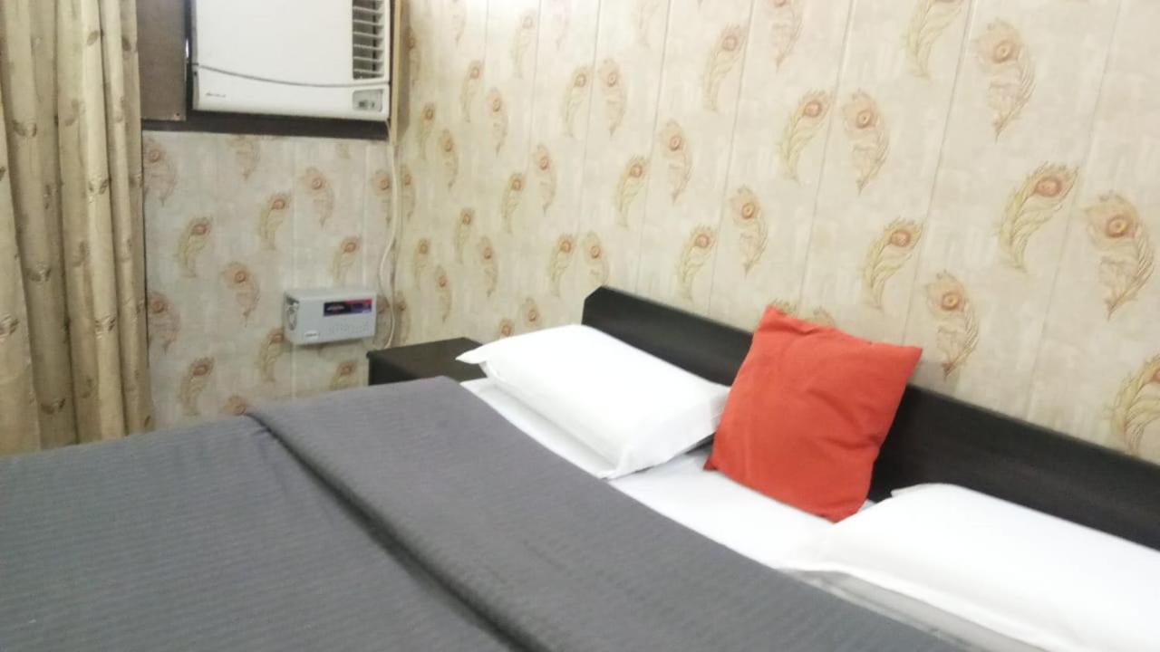 Hotel O Hya'S Homestay Дехрадун Экстерьер фото