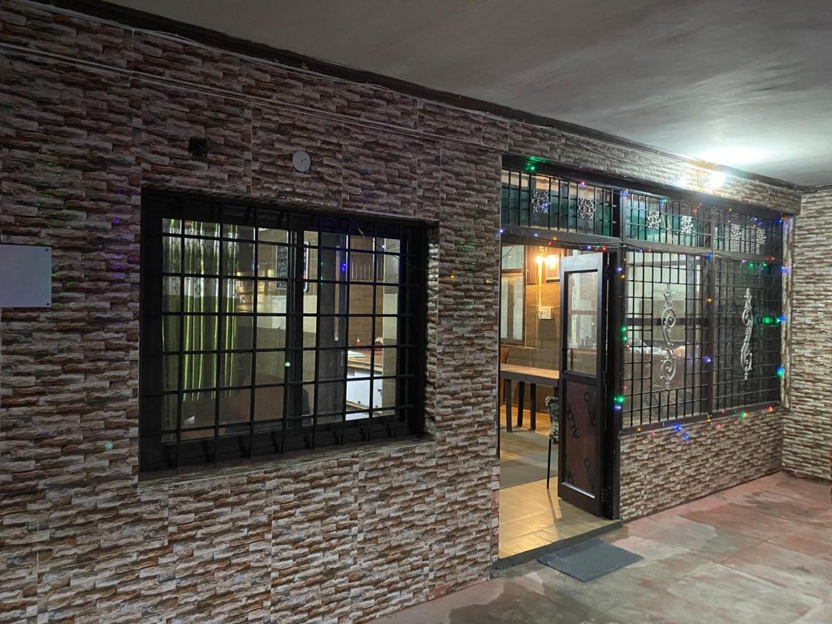 Hotel O Hya'S Homestay Дехрадун Экстерьер фото